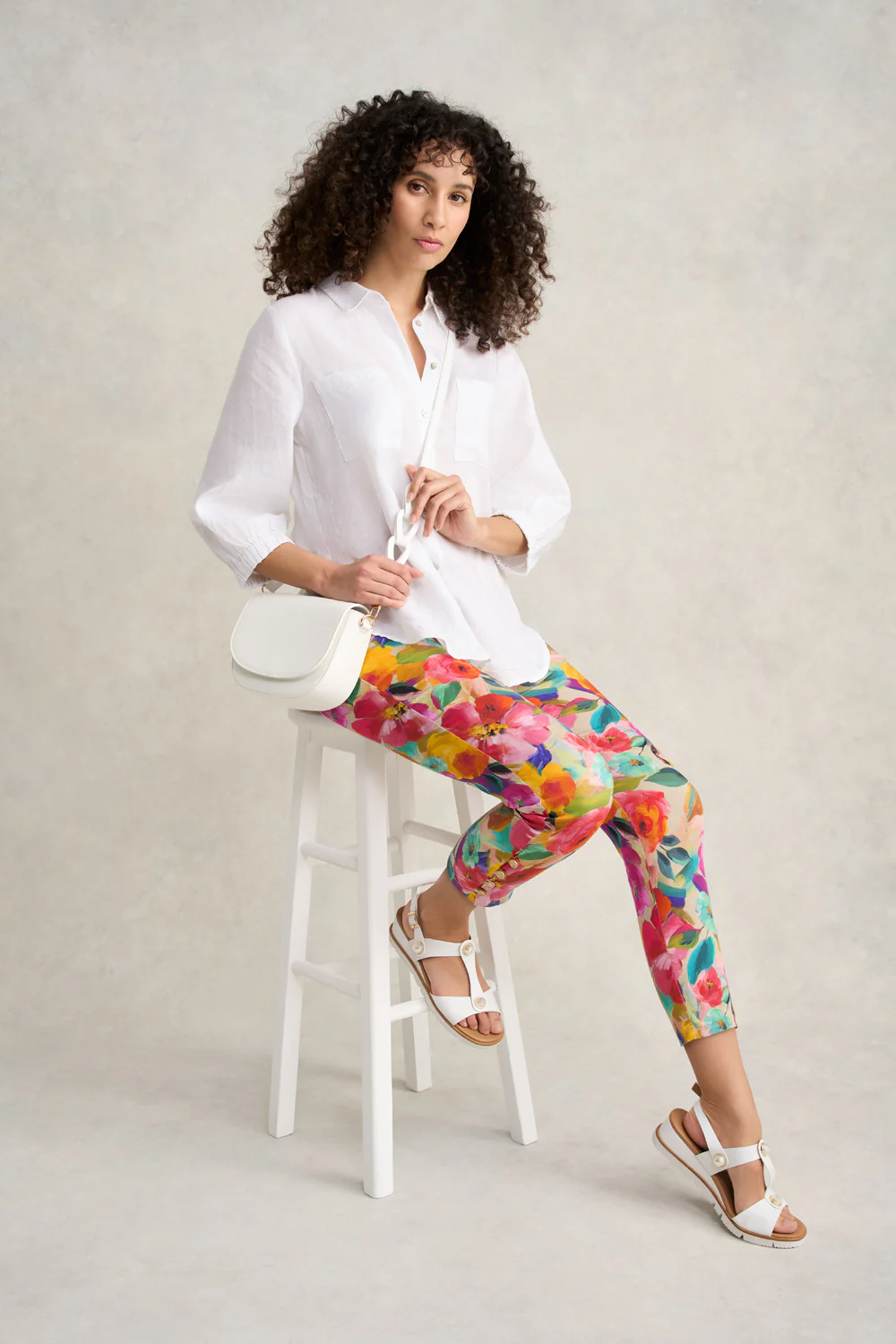 Bengajean® 7/8th Button Detail - Multi Roses Print - Image 3